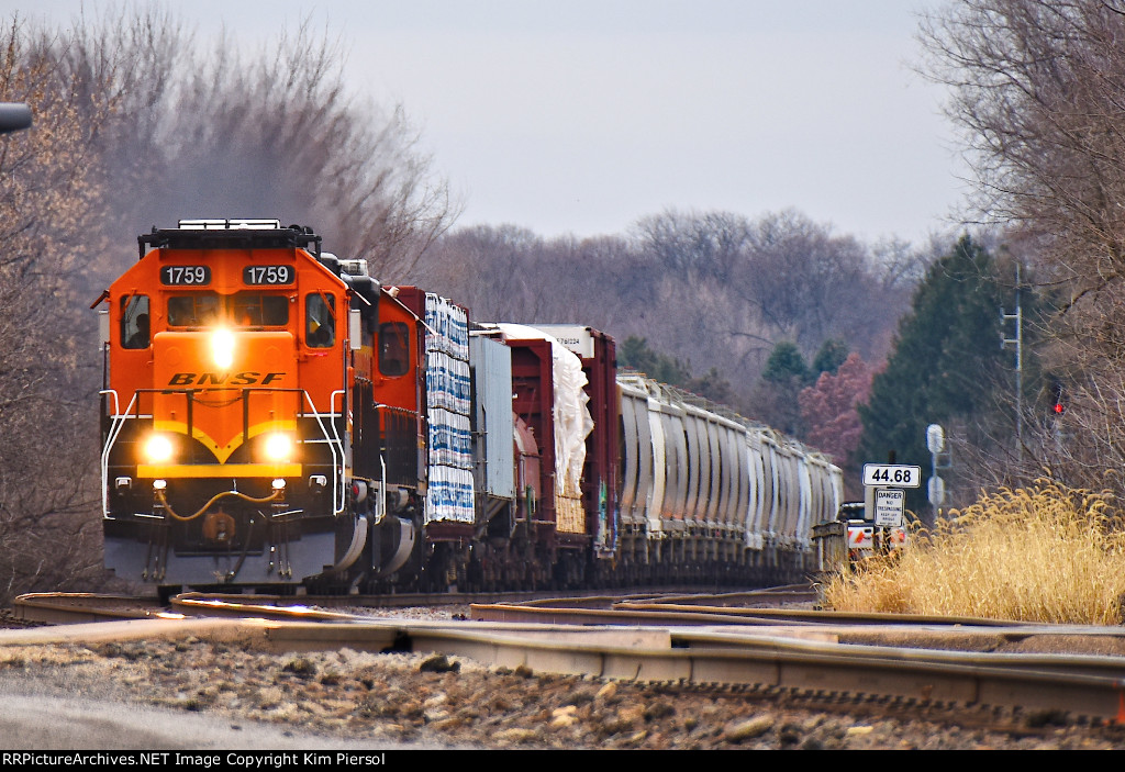 BNSF 1759